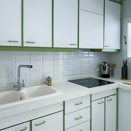 Front By Hello Homes شقة
