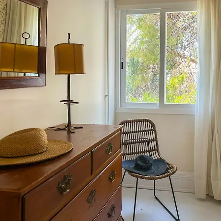 Front By Hello Homes شقة *