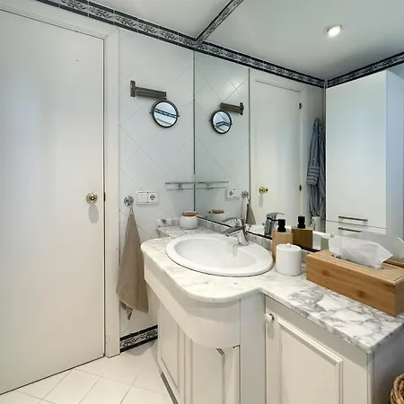 Front By Hello Homes شقة سيدجيس